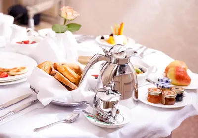 Essen im Hotel oder in der Nähe