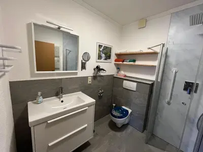 Ein Badezimmer in der Unterkunft Sonnigesüdeifel