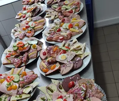 Essen im Hotel oder in der Nähe