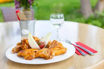 Essen im Privatzimmer oder in der Nähe