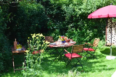 Ein Garten an der Unterkunft Haus Kaspers