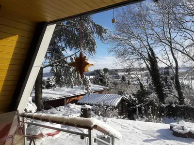 Eifeler Finnhaus mit Sauna, Mühlenberg 13 im Winter