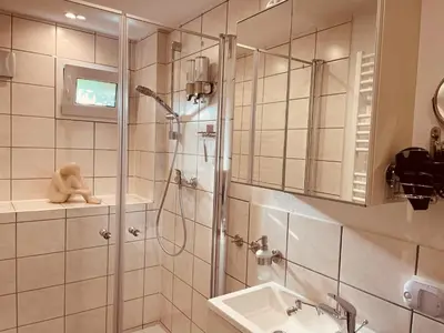 Ein Badezimmer in der Unterkunft Gästehaus Klostergasse