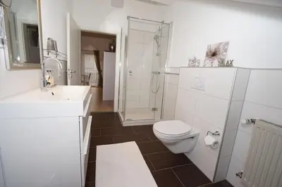 Ein Badezimmer in der Unterkunft York Cottage