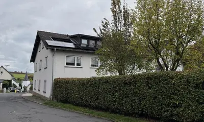 Das Gebäude in dem sich die Pension befindet