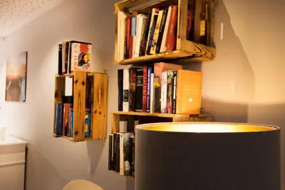 Die Bibliothek im Hotel