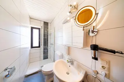 Ein Badezimmer in der Unterkunft Hotel Moselsteig