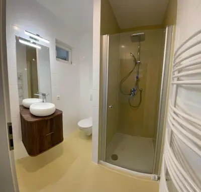 Ein Badezimmer in der Unterkunft Springiersbacher Hof