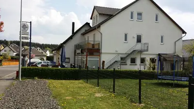 Das Gebäude in dem sich das Hotel befindet