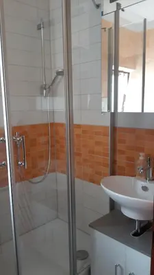 Ein Badezimmer in der Unterkunft Ferienwohnung Claudia & Dino
