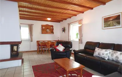 Ein Sitzbereich in der Unterkunft Ferienhaus 17 In Thalfang