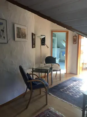 Ein Sitzbereich in der Unterkunft Ferienwohnung Nett