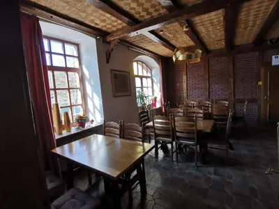 Ein Sitzbereich in der Unterkunft Gästezimmer im Weingut Amlinger&Sohn