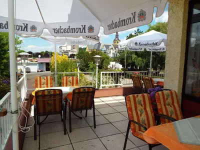Ein Restaurant oder anderes Speiselokal in der Unterkunft Park-Hotel