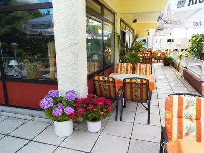 Ein Sitzbereich in der Unterkunft Park-Hotel