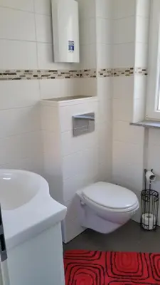 Ein Badezimmer in der Unterkunft ferienhaus-raju-zeltingen