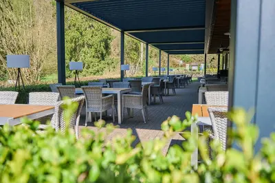Ein Garten an der Unterkunft Land-gut-Hotel Forellenhof