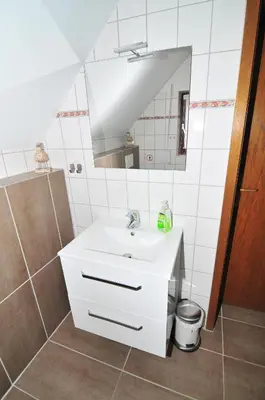 Ein Badezimmer in der Unterkunft Haus Rheinterrasse