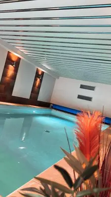 Der Swimmingpool an oder in der Nähe von Residenz Moselzauber - Ferienwohnungen mit Pool Landschaft
