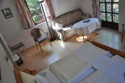 Ein Bett oder Betten in einem Zimmer der Unterkunft Gutsschänke Sennerhof