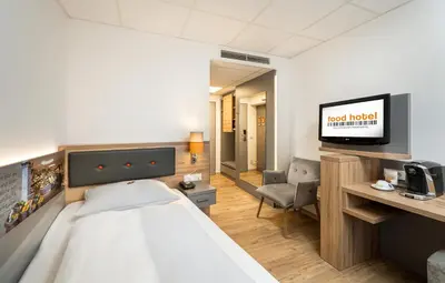 TV/Unterhaltungsangebot in der Unterkunft Food Hotel
