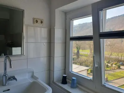 Ein allgemeiner Bergblick oder ein Berglick von der Ferienwohnung aus