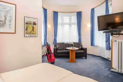 TV/Unterhaltungsangebot in der Unterkunft Golfhotel Denzerheide