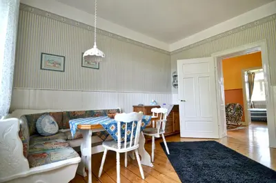 Ein Sitzbereich in der Unterkunft Altes Pfarrhaus Gondershausen