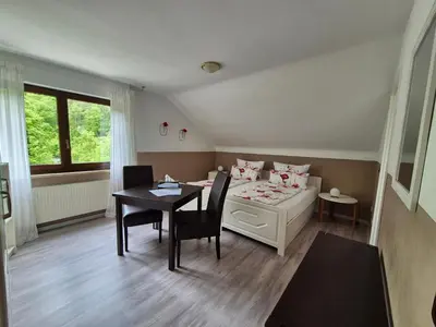Ein Sitzbereich in der Unterkunft Haus Grünewald