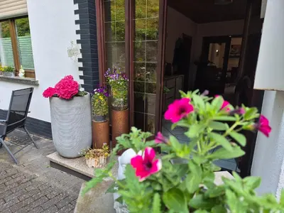 Ein Garten an der Unterkunft Haus Grünewald