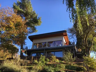 Das Gebäude in dem sich die Ferienwohnung befindet