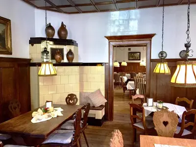 Ein Sitzbereich in der Unterkunft Hotel Weingut Schützen