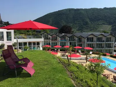 Ein allgemeiner Bergblick oder ein Berglick von des Hotels aus