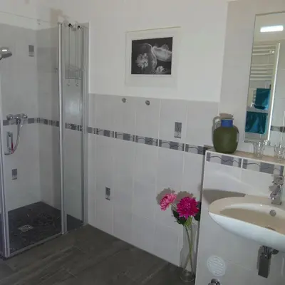 Ein Badezimmer in der Unterkunft Cochem Ferienwohnung Scheuer