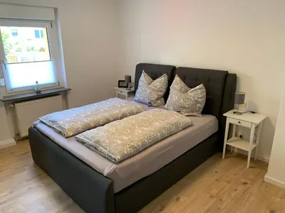 Ein Bett oder Betten in einem Zimmer der Unterkunft Niederwerth bei Koblenz