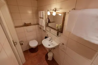 Ein Badezimmer in der Unterkunft Landhotel Ewerts