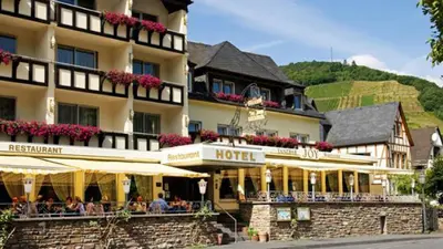Ein allgemeiner Bergblick oder ein Berglick von des Hotels aus
