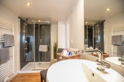 Ein Badezimmer in der Unterkunft Pension Schwedenkreuz