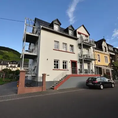 Apartments / Ferienwohnungen Moseluferstrasse