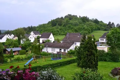 Ein Garten an der Unterkunft Ferienhaus Munterley