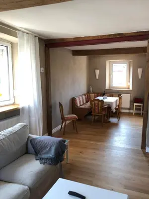 Ein Sitzbereich in der Unterkunft 4-Sterne Ferienhaus Achat-Alm mit E-Ladestation