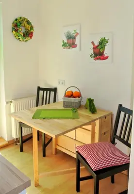 Ein Sitzbereich in der Unterkunft Ferienwohnung Voelkel mit Dachterrasse