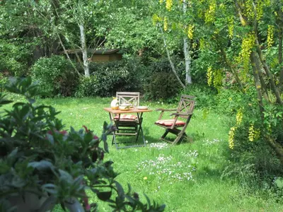 Ein Garten an der Unterkunft EIFEL Gästewohnung