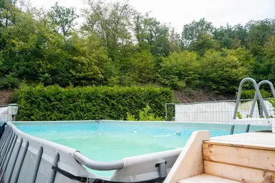 Der Swimmingpool an oder in der Nähe von Camping Bockenauer Schweiz