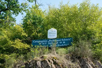 Naturlandschaft in der Nähe der Zelt-Lodge