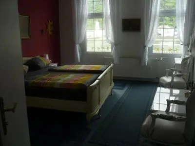 Ein Bett oder Betten in einem Zimmer der Unterkunft Hotel an der Fähre