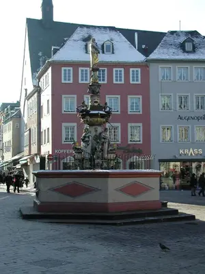 Das Gebäude in dem sich das Hotel befindet
