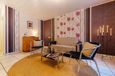 Ein Sitzbereich in der Unterkunft Moselhotel Ludwigs