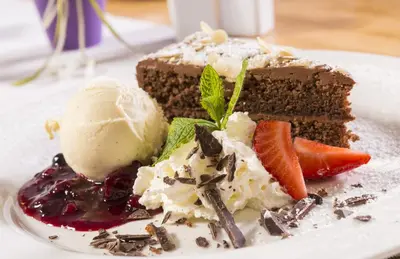 Essen im Hotel oder in der Nähe
