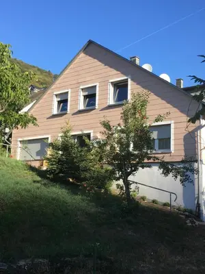 Das Gebäude in dem sich das Bed & Breakfast befindet